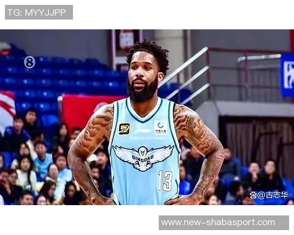 媒体人曝鲍威尔与克里斯关系密切克里斯预计十天后抵达济南 媒体人曝鲍威尔与克里斯关系密切克里斯预计十天后抵达济南