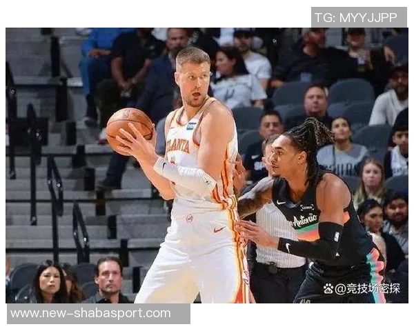 福克斯高效表现砍下26分5板3助罚球命中率惊人助球队取胜