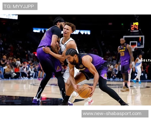 寒冰射手表现低迷小迈克尔波特23投仅7中三分球惨淡17分17板难救球队