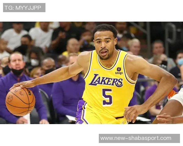 斯普利特透露霍勒迪状态回暖塞布尔与他均缺席对抗训练